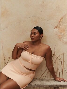 MESHKI Strapless Apricot Knit Two-Piece Set (M)